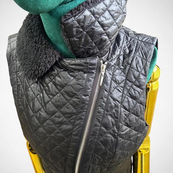 WHBM Black Quilted Faux Shearling Vest (Size M) - Picture 4 of 8